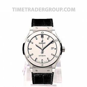 Hublot Classic Fusion Titanium Opalin 38mm 565.NX.2611.LR