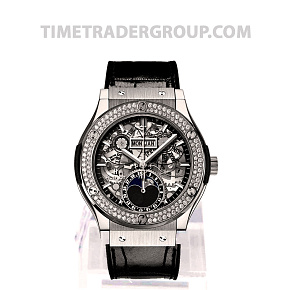 Hublot Classic Fusion Aerofusion Moonphase Titanium Diamonds 42mm 547.NX.0170.LR.1104
