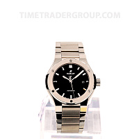 Hublot Classic Fusion Titanium Bracelet 33mm 585.NX.1170.NX