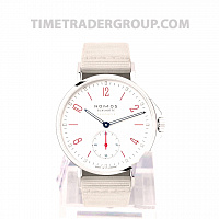 Nomos Glashutte Ahoi neomatik signalweiss 564