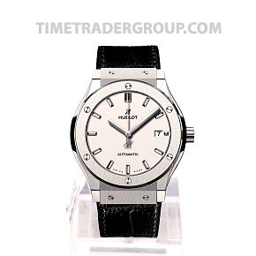 Hublot Classic Fusion Titanium Opalin 42mm 542.NX.2611.LR