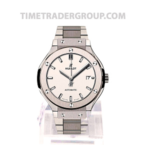 Hublot Classic Fusion 38mm Automatic Titanium 565.NX.2611.NX