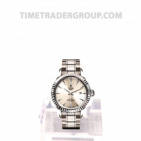 Tudor Style 12110-0001