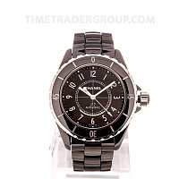 Chanel J12 H0685