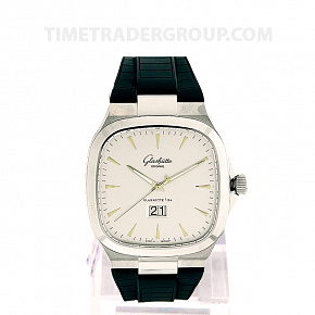 Glashutte Original Seventies Panoramadatum 39-47-11-12-06