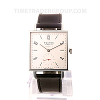 Nomos Glashutte Tetra Neomatik 421
